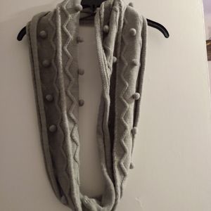 New York and company Scarf